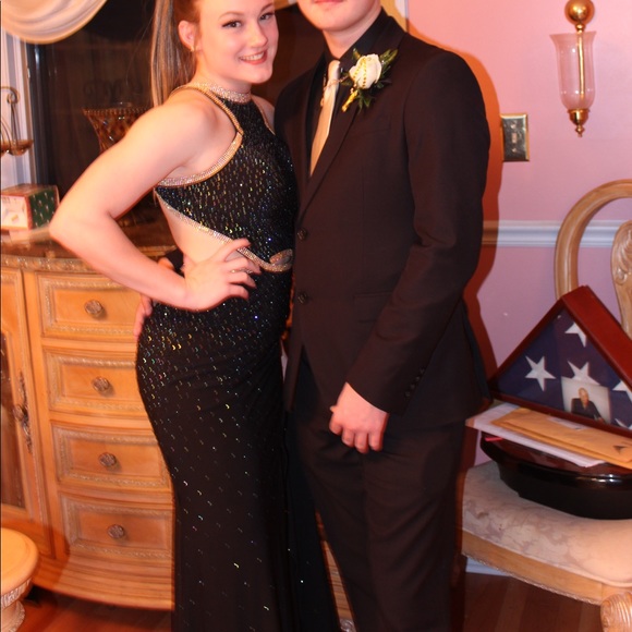 JOVANI PROM DRESS!!! - Picture 2 of 5